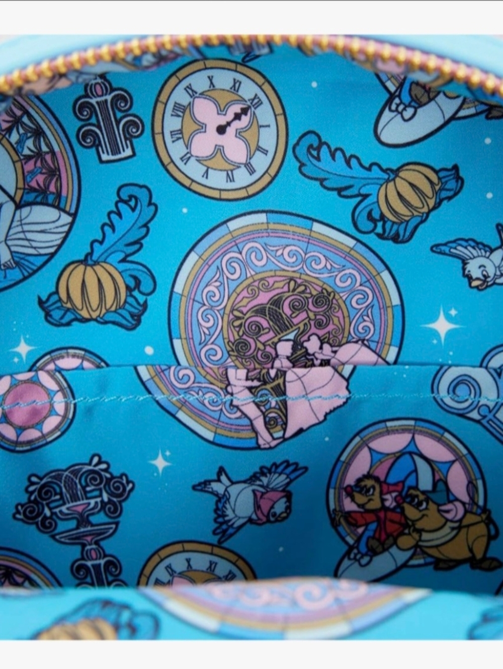 Loungefly Disney Princess Stained Glass Collection: Cinderella Backpack 💙 - Picture 4 of 5